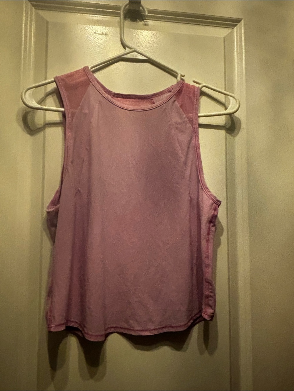 Lululemon Women’s lavender Sleeveless Tank Top size small (4)